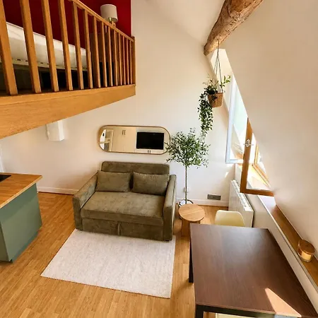 Apartmán Charming Duplex By Castle *